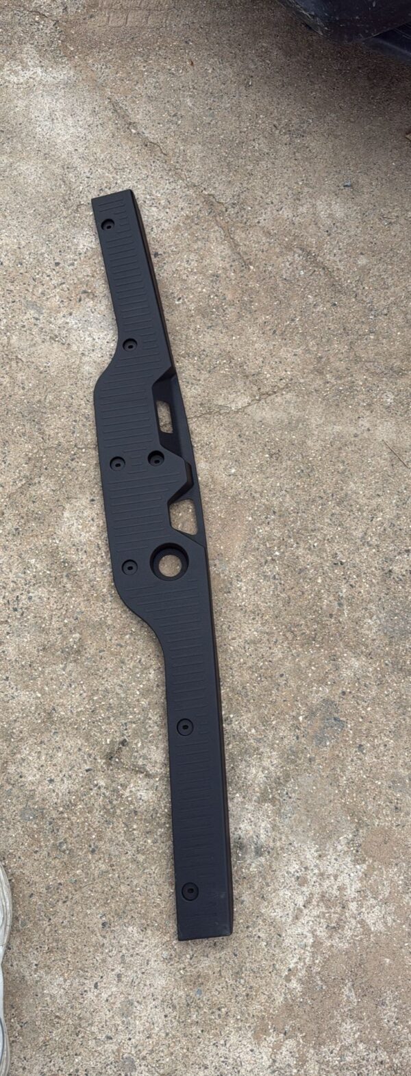 Doblo bagaj taban eşik plastiği