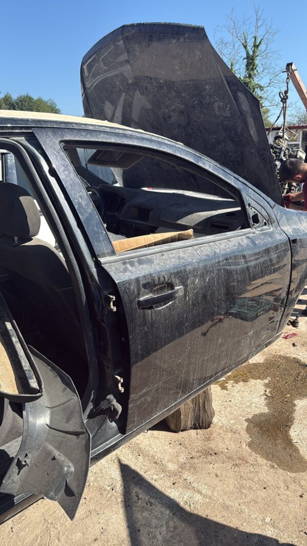Astra h sedan sağ ön kapı